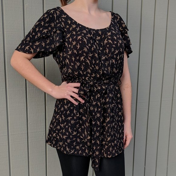 Forever 21 Birds Flutter Sleeve Top, Sz. S - Picture 2 of 5